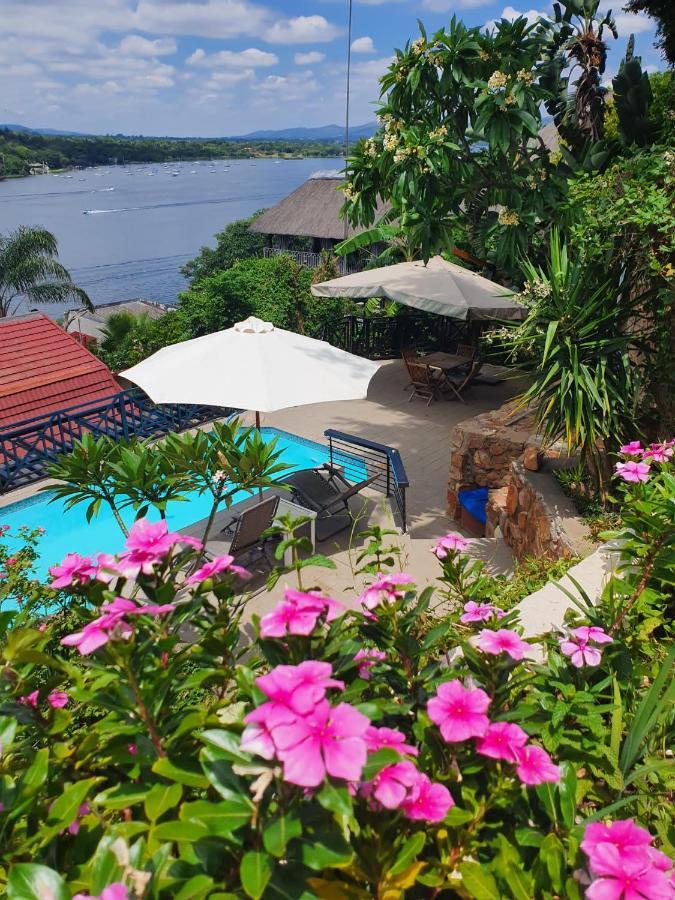 Bed and Breakfast Cozy Kosmos Hartbeespoort Exteriér fotografie