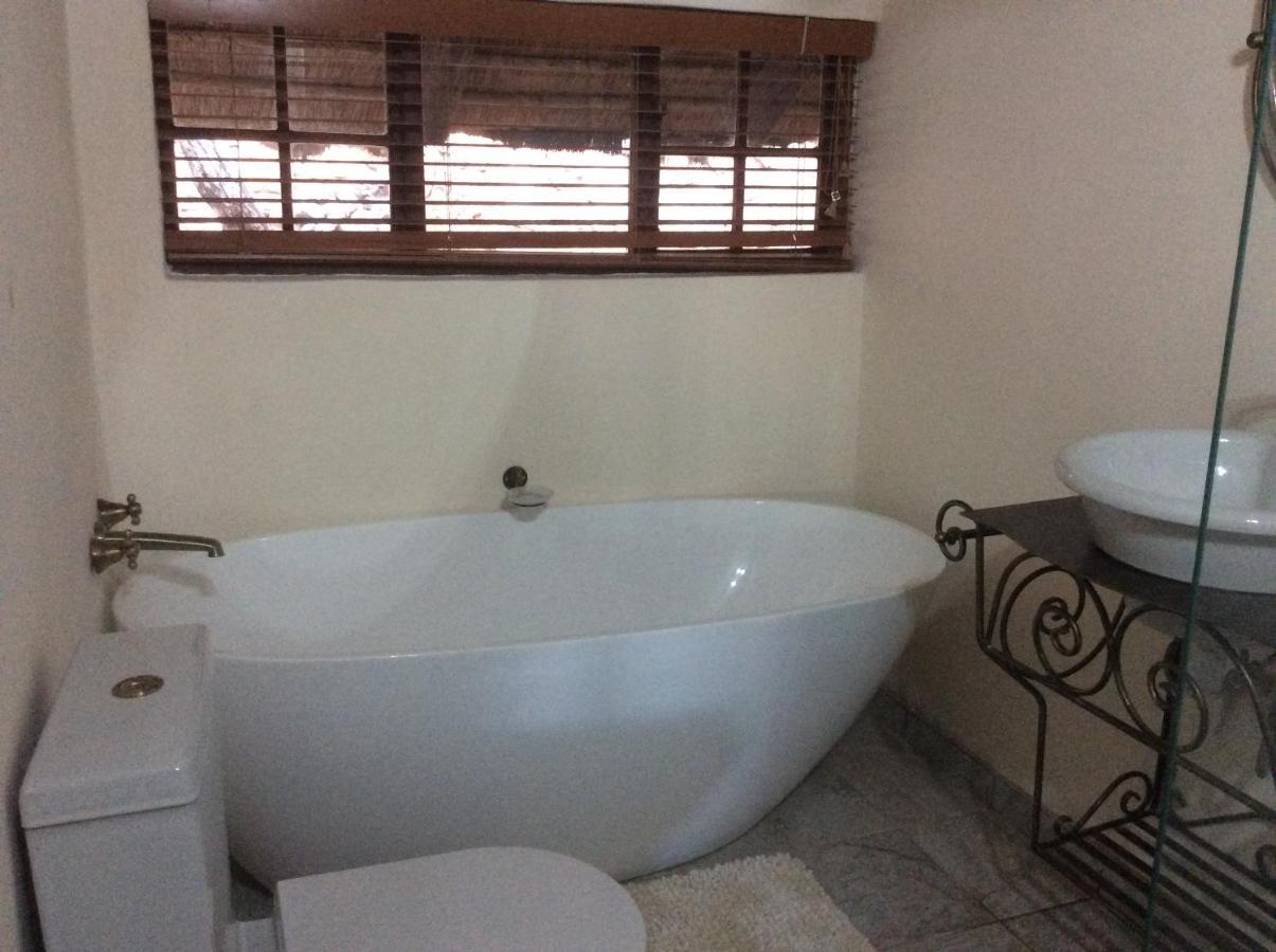Bed and Breakfast Cozy Kosmos Hartbeespoort Exteriér fotografie